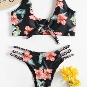 NWT Zaful floral Bikini